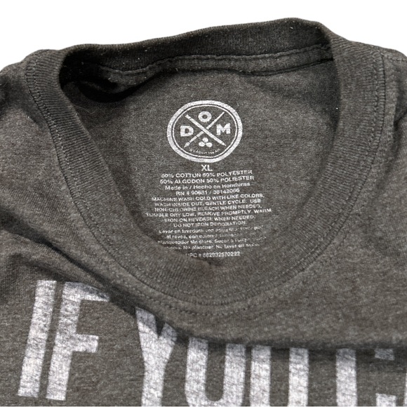 Graphic T-Shirt - Picture 6 of 6